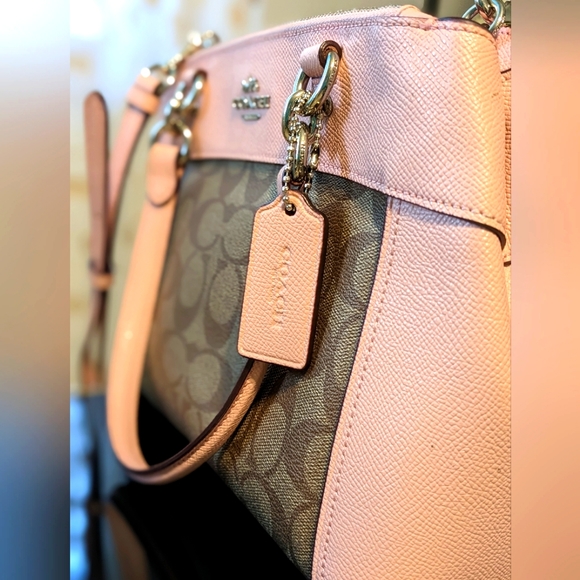 Coach purse -pink/tan - Picture 2 of 3